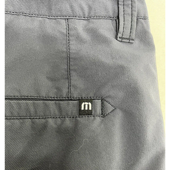 Travis Mathew Performance Golf Shorts Mens Size 36 Blue Chinos 11" Stretch - Picture 9 of 13